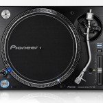 Il vinile torna di moda: ecco il mangiadischi Pioneer PLX-1000