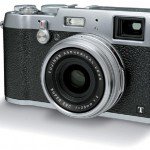 La nuova Fujifilm costa 1249,99 euro più IVA.