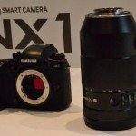 La nuova lente NX ha zoom 50-150 mm 2.8 S ED OIS.