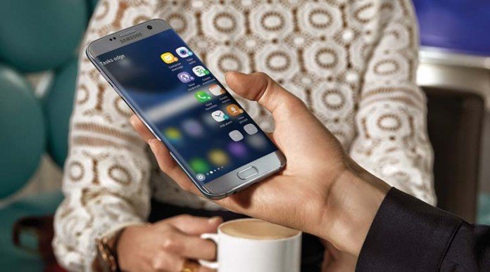 Android 7 per Samsung Galaxy S7 08