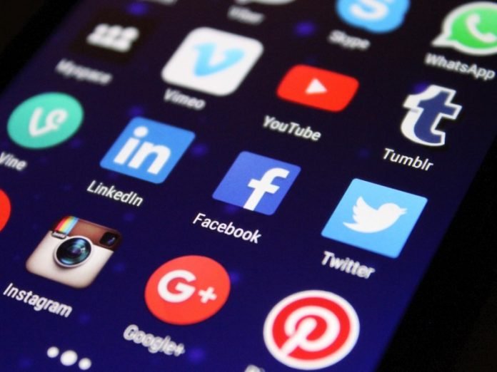 Google, WhatsApp, Amazon, Facebook e Samsung