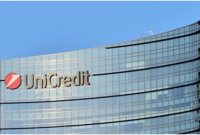 Hacker contro Unicredit