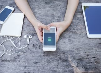 WhatsApp: videochiamate di gruppo su iPhone e Android. Come funzionano