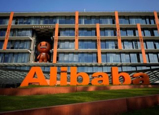 Alibaba presenta il suo modello AI più potente, DeepSeek abbatte i prezzi: la sfida cinese a OpenAI e Anthropic cambia mercato
