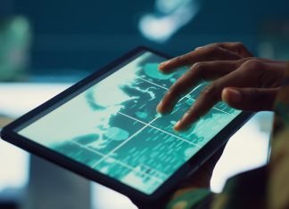 AI Act, dal 2 agosto controlli e sanzioni: cosa cambia per chatbot, deepfake e contenuti generati dall’intelligenza artificiale Deep e dark web