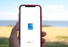 Le tappe chiave della storia di Microsoft: 50 anni di innovazione microsoft apple