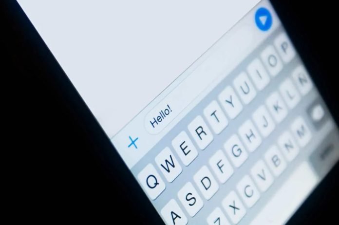 WhatsApp traduce in tempo reale WhatsApp traduce in tempo reale