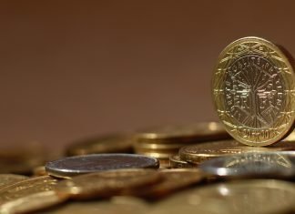 Euro digitale, contante tutelato e tetto di 3.000 euro al portafoglio: cosa prevede il regolamento approvato ricchezza in italia